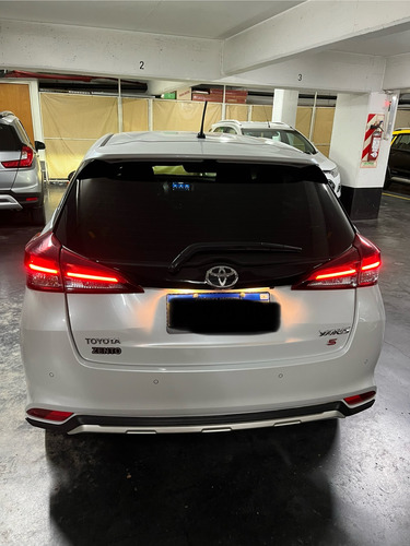Yaris 2023 S Impecable - Nuevo