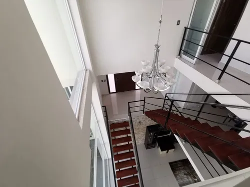 Preciosa Residencia De Autor En Los Cipreses, Vista Espectacular, Única !!