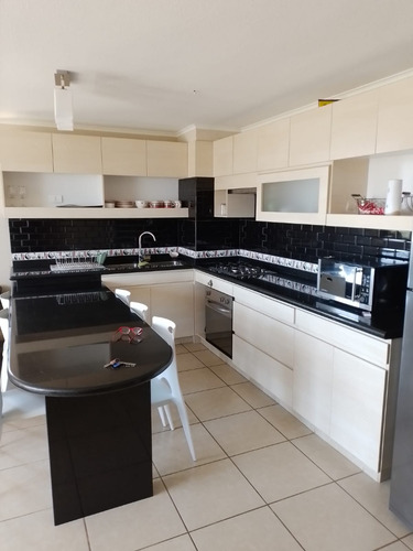 Venta Departamento ,laguna Bahia Algarrobo A Puerta Cerrada
