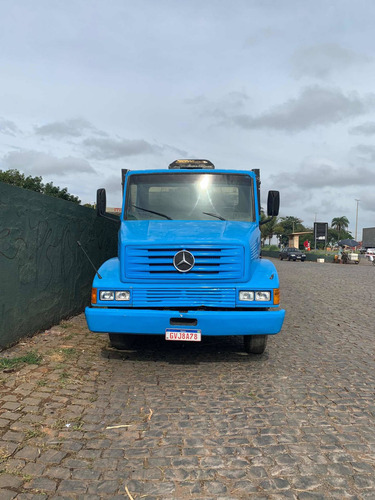 Mercedes Bens 1214