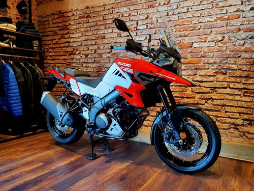 Imagen 2 de 20 de Suzuki V-strom 1050 Xt Solo 956kms !! Contado !! Bamp Group