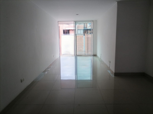 Apartamento En Arriendo En Medellín Sector Laureles