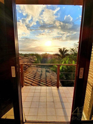 Imagem 11 de 26 de Casa À Venda Em Ponta Das Canas, Florianópolis. Cercada Pela Natureza Com Vista Privilegiada Para O Mar , 315 M², 2 Dormitórios, 1 Suíte E 4 Vagas. - Ca0555