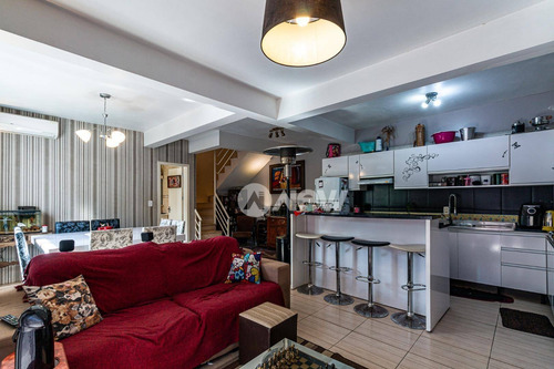Casa Com 3 Dormitórios À Venda, 158 M² Por R$ 690.000,00 - Canudos - Novo Hamburgo/rs - Ca3847