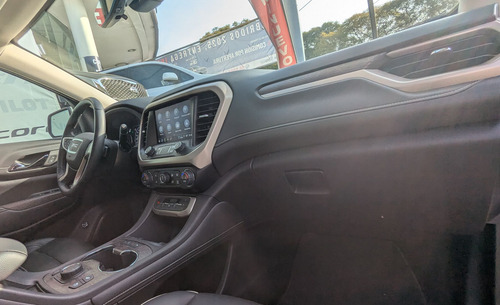 GMC Acadia 3.6 Denali At