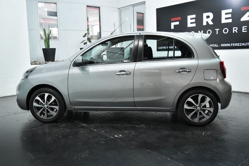 Imagen 4 de 10 de Nissan March 1.6 Advance Pure Drive 2017 Color Gris Gnc