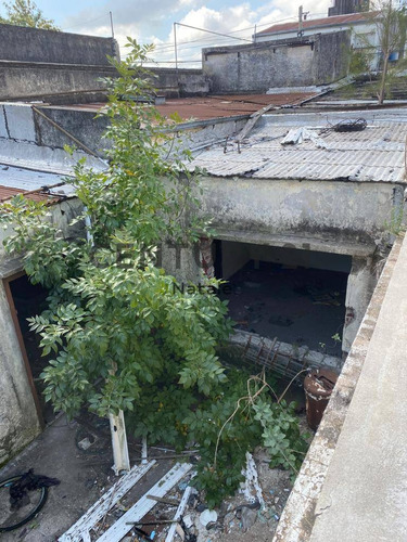 Imagen 4 de 10 de 18 E/ 67 Y 68. Terreno En Venta - Meridiano V