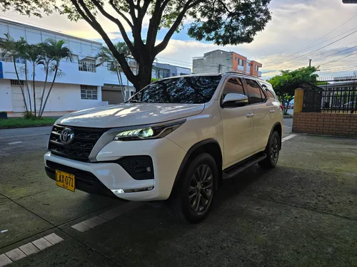 Toyota Fortuner 2.8l