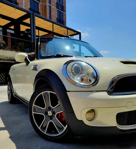 Mini Cooper Convertible Hot Chilli S