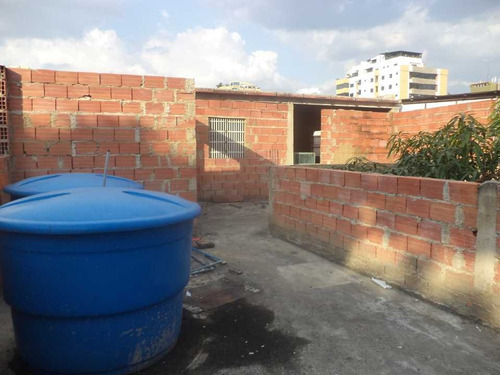 Imagen 14 de 17 de Edificio Av. Casanova, Urb. San Isidro, Maracay Aragua