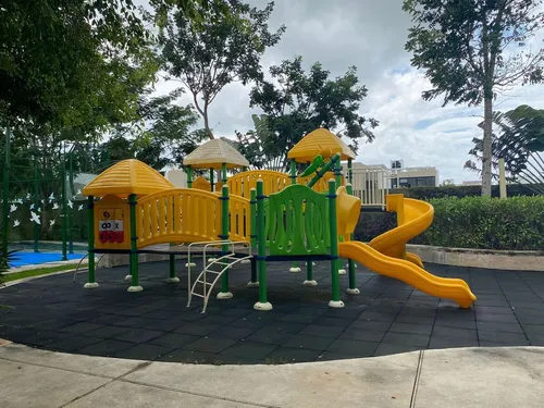 Residencia En Venta, Casa En Merida En La Zona Norte