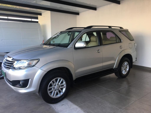 Toyota Hilux Sw4 2.7 16v 4p Sr Automático