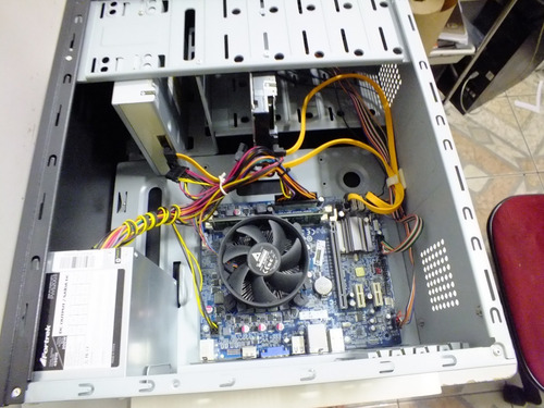 Micro Intel I3-3220 Ddr3/mem.4gb/hd 750gb / Qbex Ml 2