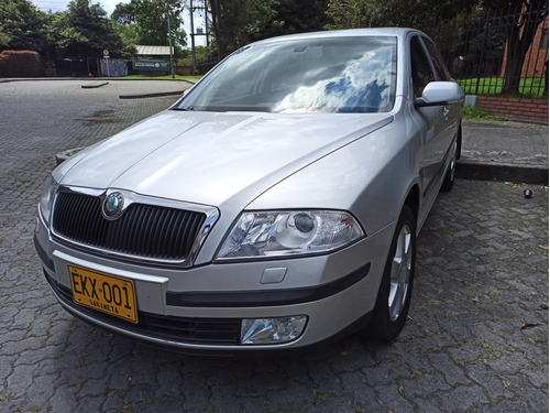 Skoda Octavia 2.0 A-cinnco Elegance Fsi