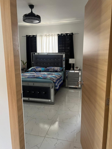 Apartamentos En Ventas Primer Y Tercer Piso Santiago