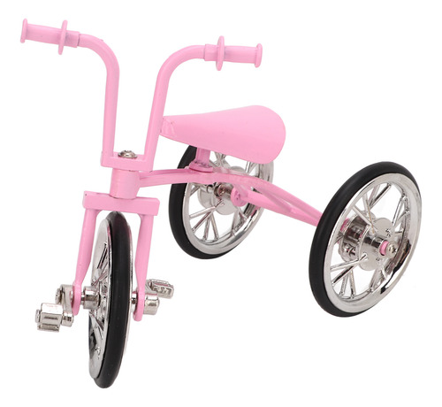 Adornos De Modelo De Triciclo Con Aspecto Rosa, Diseño Simul