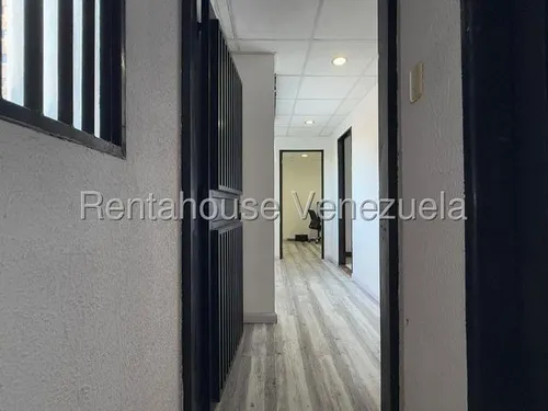 El Rosal Mls# 25-15243 Wm