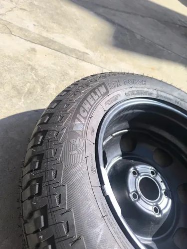 Cubierta 215/65/16 Michelinltx Force