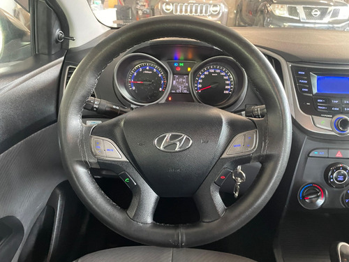 Hyundai HB20S C.Style/C.Plus1.6 Flex 16V Aut. 4p