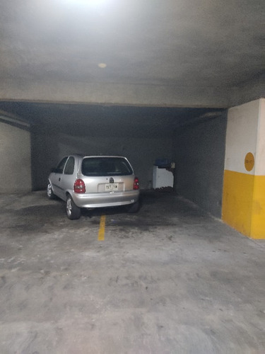 Apartamento Amplio En Venta Urbanizacion El Bosque Residencias San Andres Iv Valencia. St