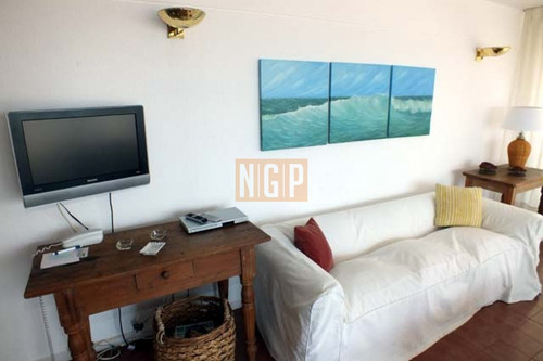 Imagen 5 de 30 de Hermoso Con Vista Total Al Puerto Divino