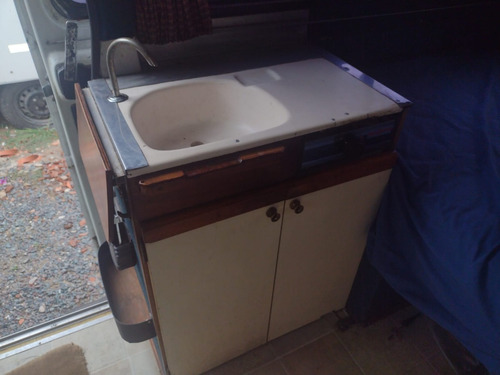 Imagen 12 de 14 de Motorhome Renault Trafic 1994 Para Dos Personas Zona Oeste