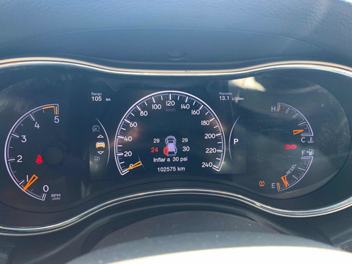 Imagen 7 de 10 de Jeep Grand Cherokee Diésel Automática