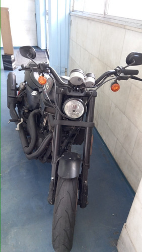 Imagem 1 de 6 de Harley Davidson 2011/12
