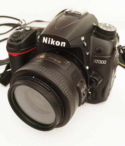  Nikon D7000 Dslr + Lente 35mm 1.8