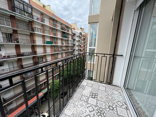 Imagen 6 de 30 de Venta 2 Ambientes, Zona Paseo Aldrey! Reciclado Y Amoblado!