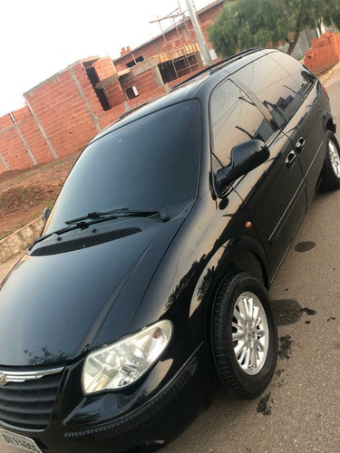 Chrysler Grand Caravan 2006 3.3 Se 5p