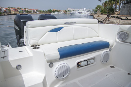 Imagen 4 de 9 de Lancha Extreme Marine 38