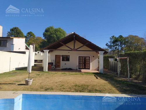 Casa En Venta En Villa Allende Golf