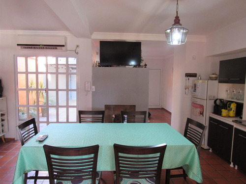 Imagen 8 de 21 de Casa Dos Dormitorios - Barrio Alborada -