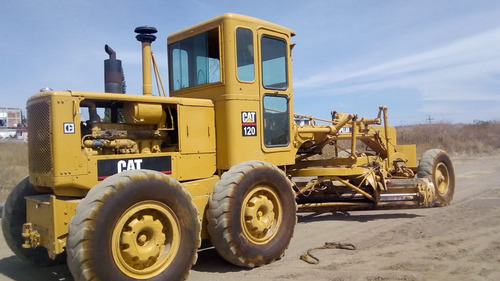 Imagen 5 de 10 de Motoconformadora Caterpillar Modelo 120 Año 1978