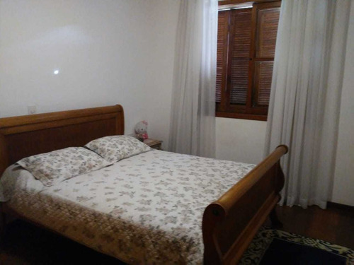 Imagem 13 de 19 de Casa 04 Qtos 01 Suites E 10 Vagas!!! - 4615