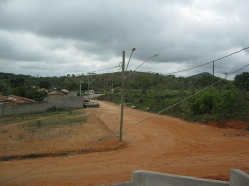 Imagem 5 de 9 de Casa À Venda, 3 Quartos, 1 Suíte, 4 Vagas, Ermida - Divinópolis/mg - 23894
