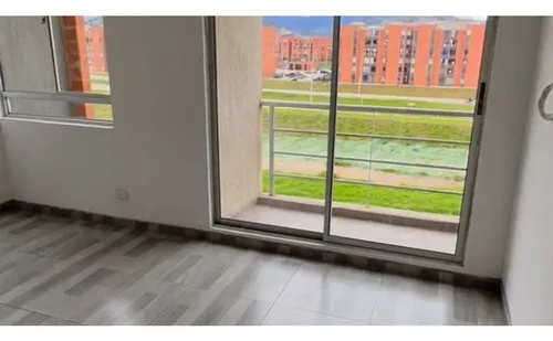 Venta De Hermoso Apartamento En Soacha 360-dsi-724