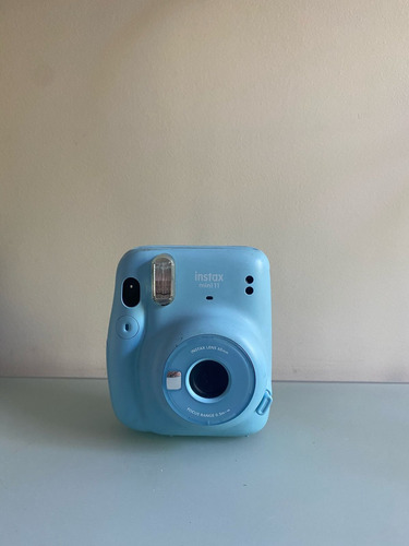 Cámara Instax Mini 11