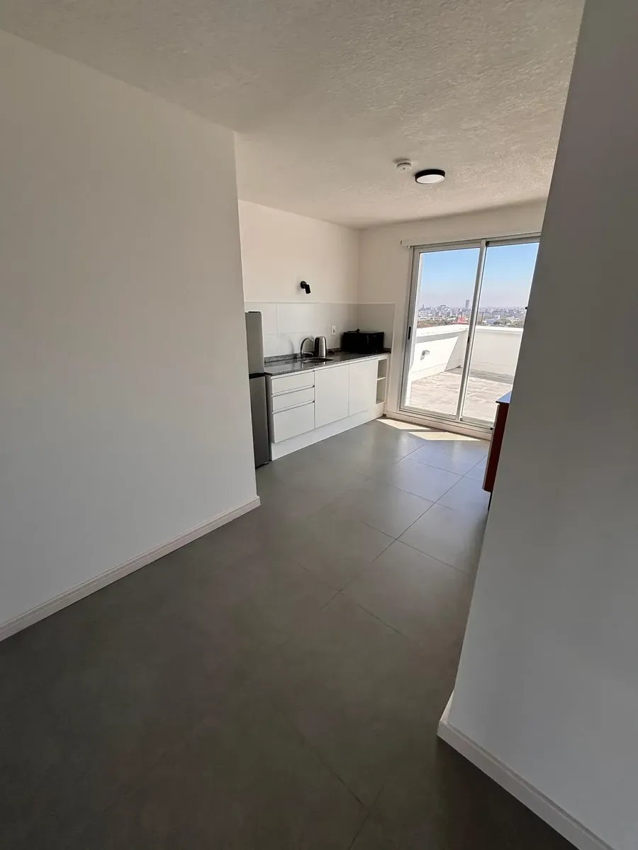 Alquiler De Apartamento A Estrenar De 1 Dormitorio En Edificio Mooca · Foto 2