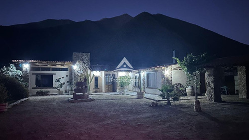 Arriendo Casa En Vicuña , Valle De Elqui