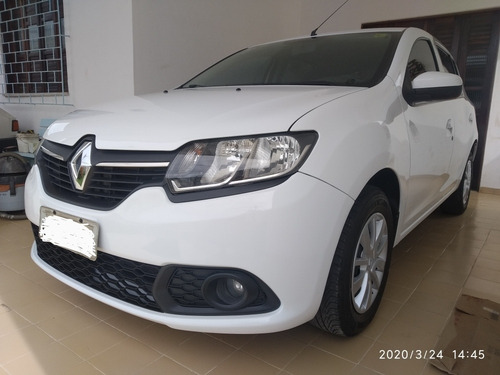 Renault Sandero 1.0 16v Expression Hi-flex 5p 2014