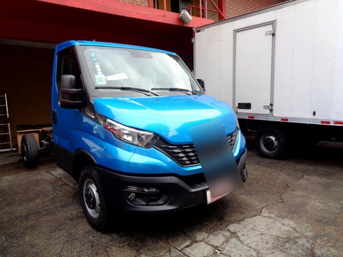 Imagem 3 de 10 de Iveco Daily 35.150
