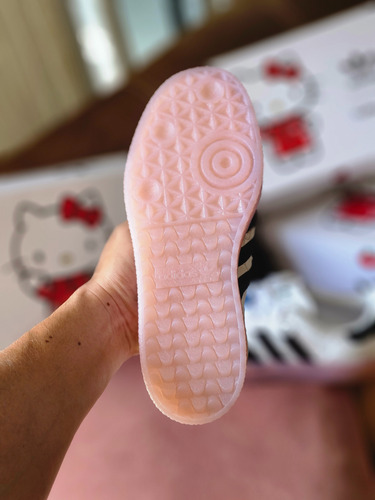 Adidas Sambae X Hello Kitty (Usado)