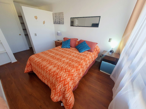Amoblado 1 Dormitorio Full Equipado Metro Santa Lucía