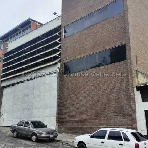 Edificio En Venta  Urb. El Llanito  Caracas. 23-6280 Yf