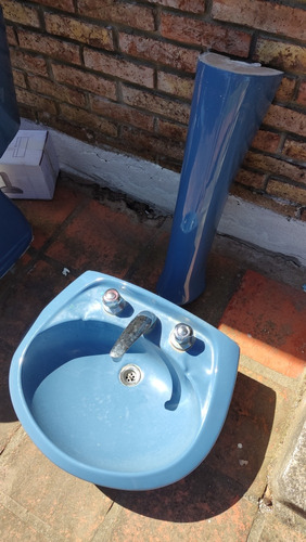 Juego De Baño/sanitaria Azul Con Grifería Completa