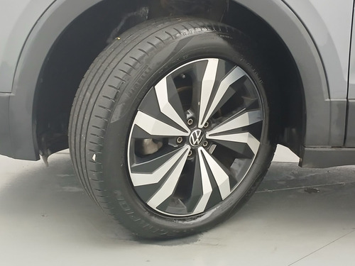 Volkswagen T-Cross 1.0 200 TSI TOTAL FLEX AUTOMÁTICO