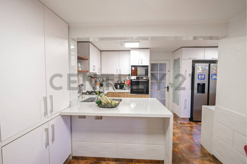 Casa En Arriendo Solo Con Compromiso De Compra En La Reina