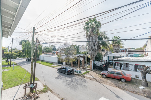 Imagen 17 de 30 de Venta En Block 5 Departamentos En Lote Propio.